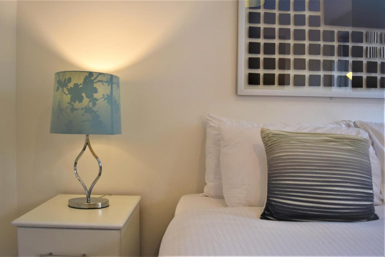 شقة Hamptons Point انفيلد المظهر الخارجي الصورة
