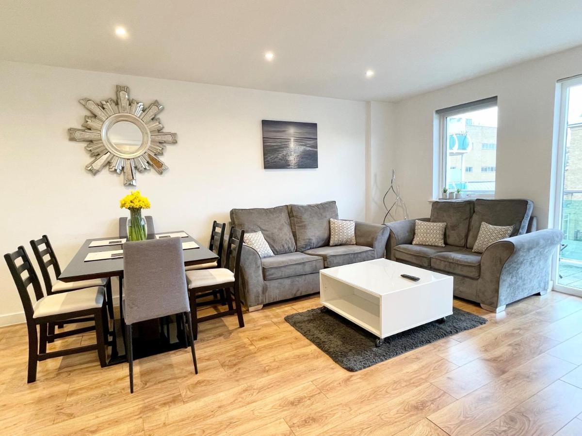 شقة Hamptons Point انفيلد المظهر الخارجي الصورة